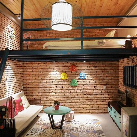 Stay&Chill - S.1: Ancient Studio Nearby Bui Vien ホーチミン市 エクステリア 写真