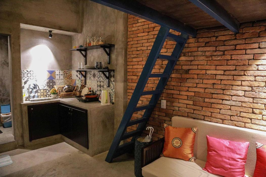 Stay&Chill - S.1: Ancient Studio Nearby Bui Vien ホーチミン市 エクステリア 写真