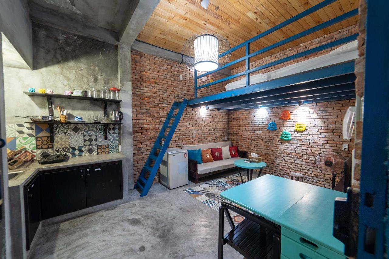 Stay&Chill - S.1: Ancient Studio Nearby Bui Vien ホーチミン市 エクステリア 写真